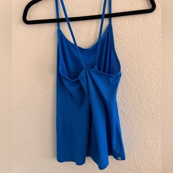 Rabbit Rabbit Rabbit Fitted Blue Camisole Top - Picture 3 of 6